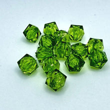 画像をギャラリービューアに読み込む, アクリルビーズ キューブ クリア 8mm ハンドメイド クラフト アクセサリーパーツ